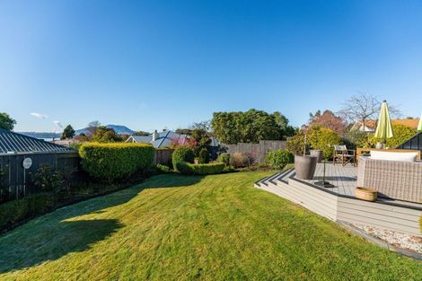 Photo of property in 735 Acacia Bay Road, Acacia Bay, Taupo, 3330