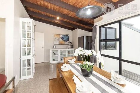 Photo of property in 9 Danbury Drive, Torbay, Auckland, 0630