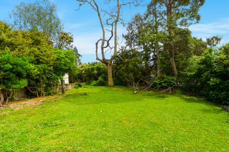 Photo of property in 130 Verran Road, Birkdale, Auckland, 0626