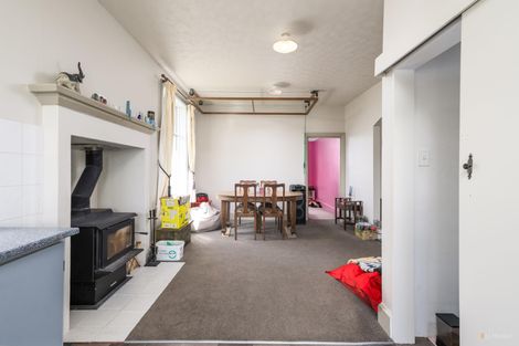 Photo of property in 10 Massey Street, Waimate, 7924