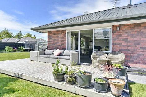 Photo of property in 6 East Belt, Rangiora, 7400