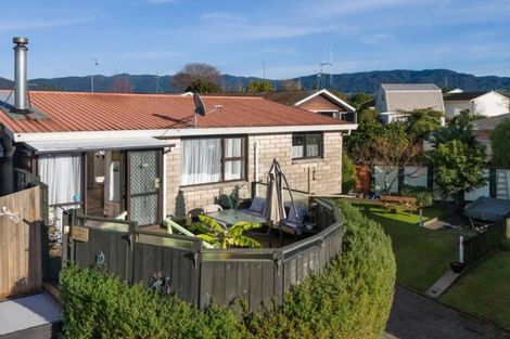 Photo of property in 2/33 Kea Street, Katikati, 3129