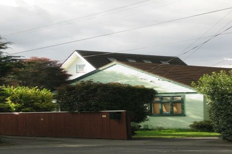 Photo of property in 10a Heretaunga Square, Silverstream, Upper Hutt, 5019