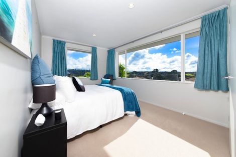 Photo of property in 190 Schnapper Rock Road, Schnapper Rock, Auckland, 0632