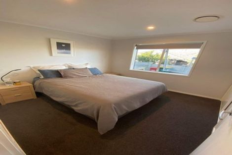 Photo of property in 9 Walnut Road, Riverhead, 0820