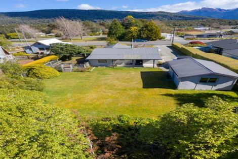 Photo of property in 39 Home Street, Manapouri, 9679
