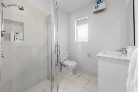 Photo of property in 3/28 Englefield Road, Belfast, Christchurch, 8051