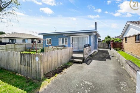 Photo of property in 1/1 Margaret Street, Papakura, 2110