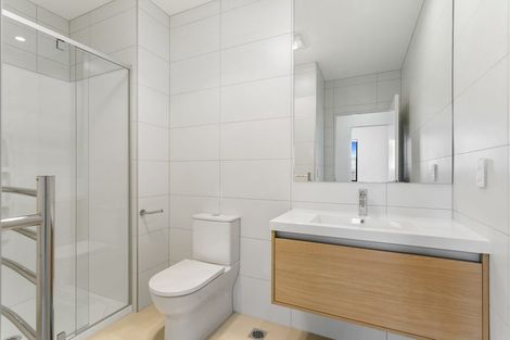 Photo of property in 1 Kohepiro Lane, Rosehill, Papakura, 2113