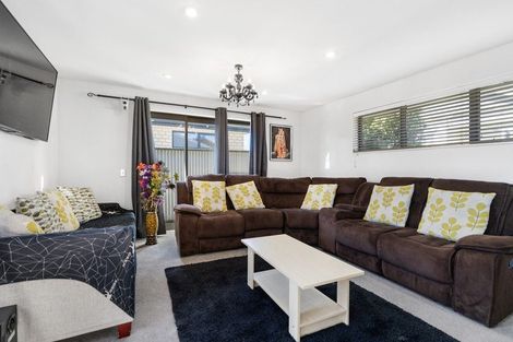 Photo of property in 11 Russell Street, Linwood, Christchurch, 8062