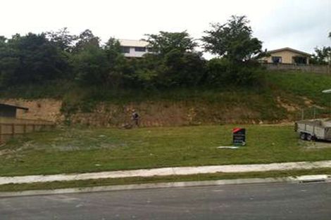 Photo of property in 8 Flotilla Place, Whitby, Porirua, 5024