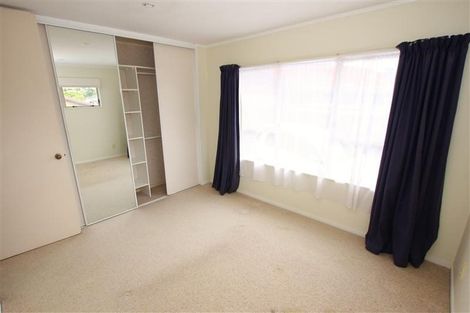 Photo of property in 25 Burswood Drive, Burswood, Auckland, 2013