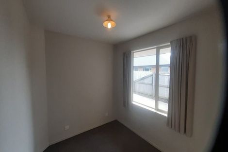 Photo of property in 8 Dunsford Close, Halswell, Christchurch, 8025