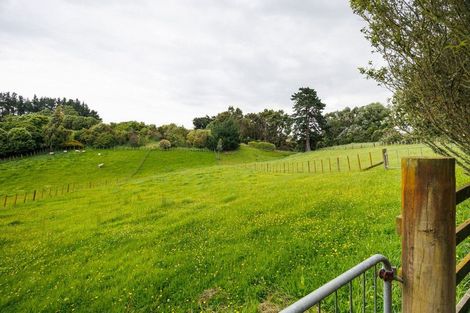 Photo of property in 54 Henaghans Road, Kelvin Grove, Palmerston North, 4470