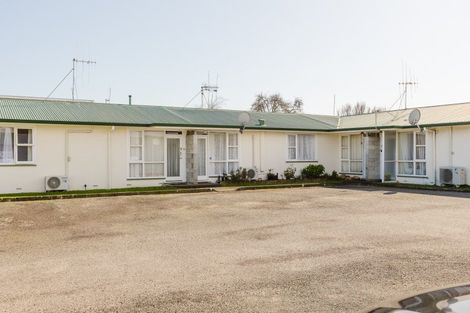Photo of property in 4/93 Ruahine Street, Roslyn, Palmerston North, 4414
