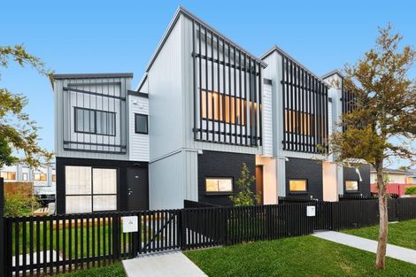Photo of property in 15a Tabitha Crescent, Henderson, Auckland, 0612