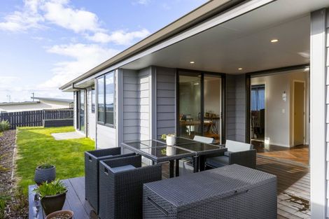 Photo of property in 4 Tawhai Crescent, Wharewaka, Taupo, 3330