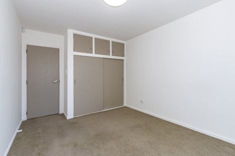 Photo of property in 17a Wades Avenue, Saint Martins, Christchurch, 8022