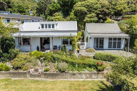 Photo of property in 88 Paremata Road, Paremata, Porirua, 5024
