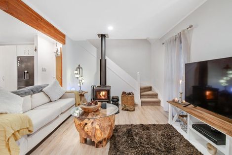 Photo of property in 45 Swann Beach Road, Stanmore Bay, Whangaparaoa, 0932