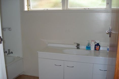 Photo of property in 17a Harley Road, Takapuna, Auckland, 0622