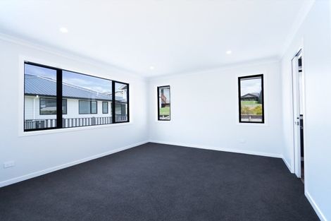 Photo of property in 32 Admiralty Drive, Haruru, 0204