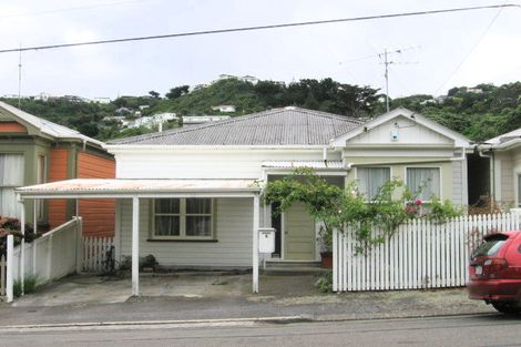 Photo of property in 6 Emerson Street, Berhampore, Wellington, 6023