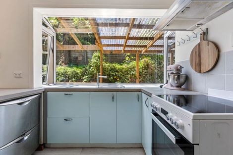 Photo of property in 79 Mill Road, Lower Vogeltown, New Plymouth, 4310