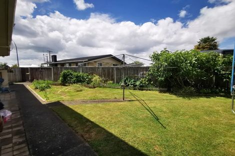 Photo of property in 61 Sandwich Road, St Andrews, Hamilton, 3200
