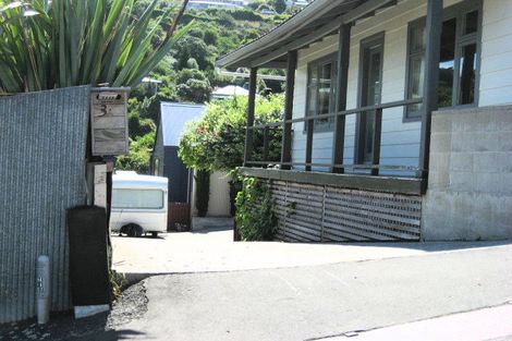 Photo of property in 3 Cornwall Road, Lyttelton, 8082