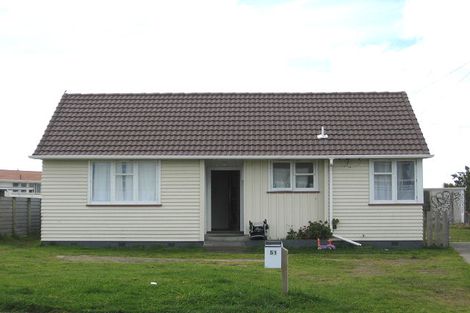 Photo of property in 51 Kowhai Street, Castlecliff, Whanganui, 4501