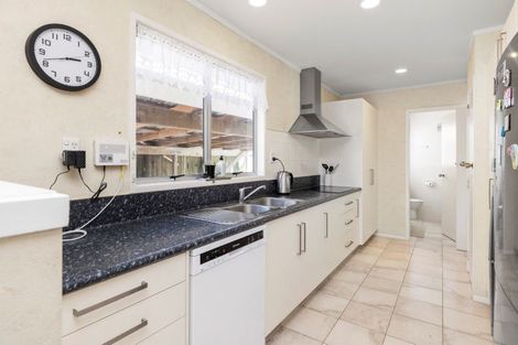 Photo of property in 15 Gilmore Street, Te Puke, 3119