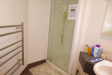 Photo of property in Terrace Tower Apartments, 9f/126 The Terrace, Wellington Central, Wellington, 6011