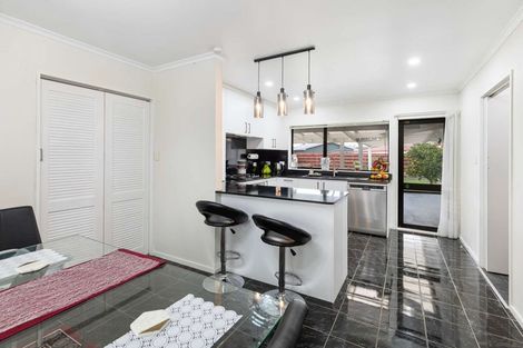 Photo of property in 95 John F Kennedy Drive, Milson, Palmerston North, 4414