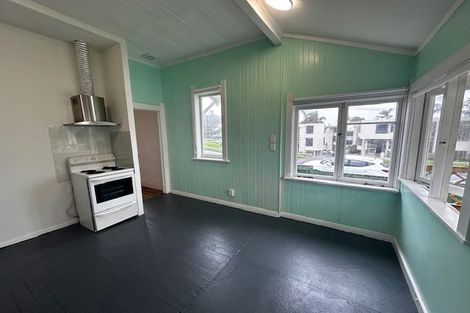 Photo of property in 374 Lake Road, Takapuna, Auckland, 0622