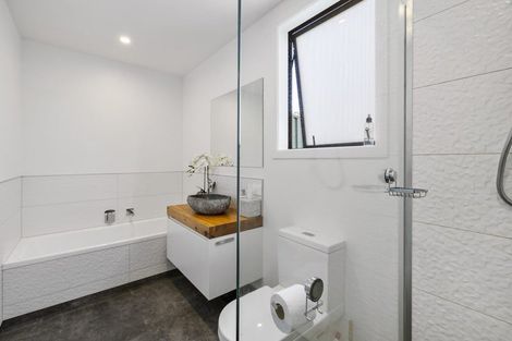 Photo of property in 49b Oceana Drive, Welcome Bay, Tauranga, 3175