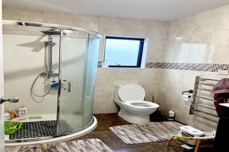 Photo of property in 38 Kenderdine Road, Papatoetoe, Auckland, 2025