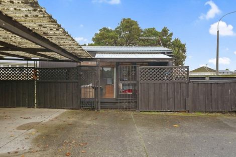 Photo of property in 18 Garvins Road, Hornby, Christchurch, 8042