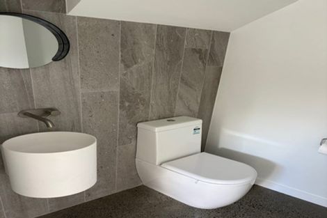 Photo of property in 66 Aikmans Road, Merivale, Christchurch, 8014