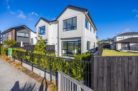 Photo of property in 22b Lumbarda Drive, Kumeu, 0810