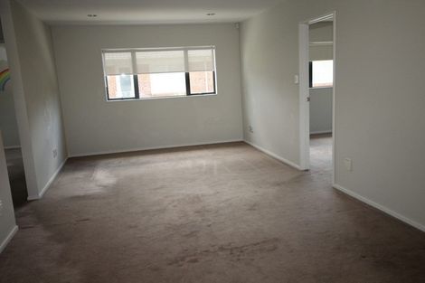 Photo of property in 21a Dallinghoe Crescent, Milford, Auckland, 0620