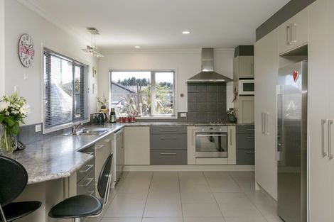 Photo of property in 3 Ernest Kemp Rise, Wharewaka, Taupo, 3330