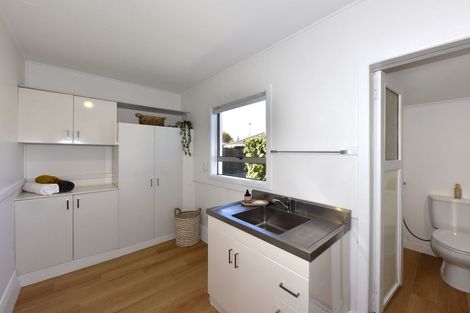 Photo of property in 104 Saint James Avenue, Papanui, Christchurch, 8053