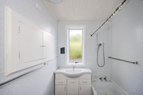 Photo of property in 1 Gladstone Drive, Oamaru North, Oamaru, 9400