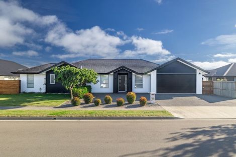 Photo of property in 34 Beachvale Drive, Kaiapoi, 7630
