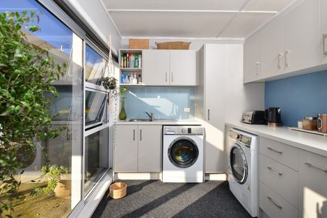 Photo of property in 39 Aberdeen Drive, Dinsdale, Hamilton, 3204