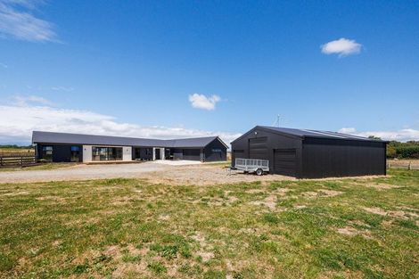 Photo of property in 158 Pharazyn Road, Feilding, 4777