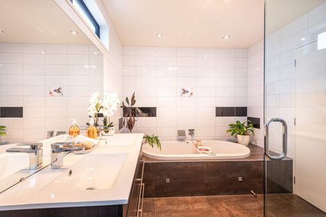 Photo of property in 157 Soleares Avenue, Mount Pleasant, Christchurch, 8081