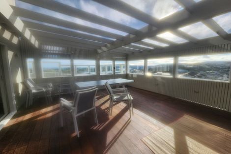 Photo of property in 12 Kahurangi Heights, Aotea, Porirua, 5024