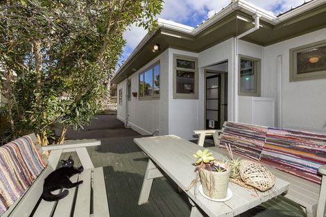 Photo of property in 5 Tennis Court Road, Raumati South, Paraparaumu, 5032